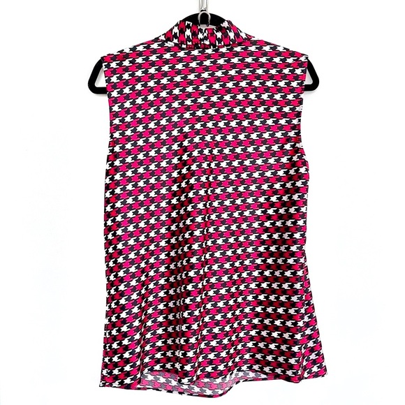 EUC Anne Klein Elegant Geometric Red White and Black Sleeveless Top - Picture 3 of 3